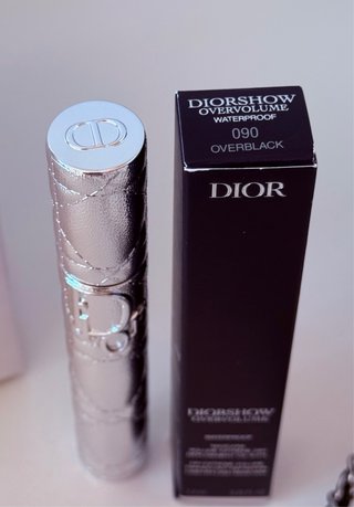 Conjunto Dior neceser mariposas y productos
