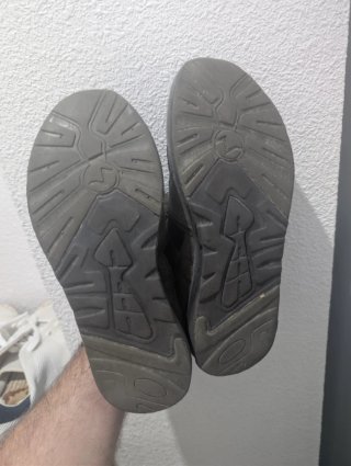 Zapatillas verdes y negras (T.42)