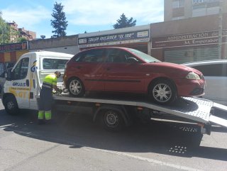 Grúa portacoches 24 horas en Madrid ☎️ 605532543
