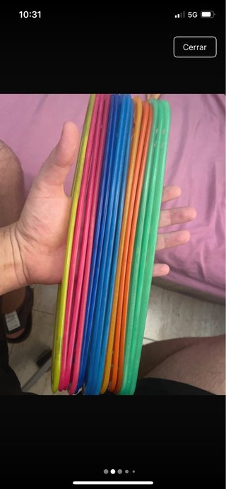 15 Perchas Plástico Duro Colores