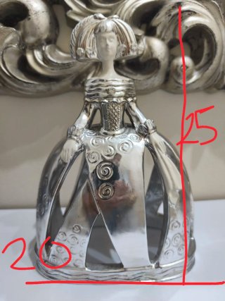 Figura Menina Decorativa Plata