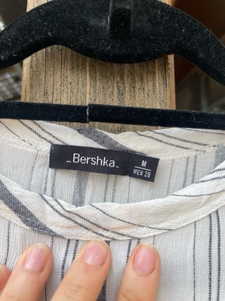 Blusa larga sin mangas a rayas
