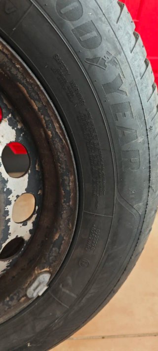 Rueda completa 195/65 R15 95V