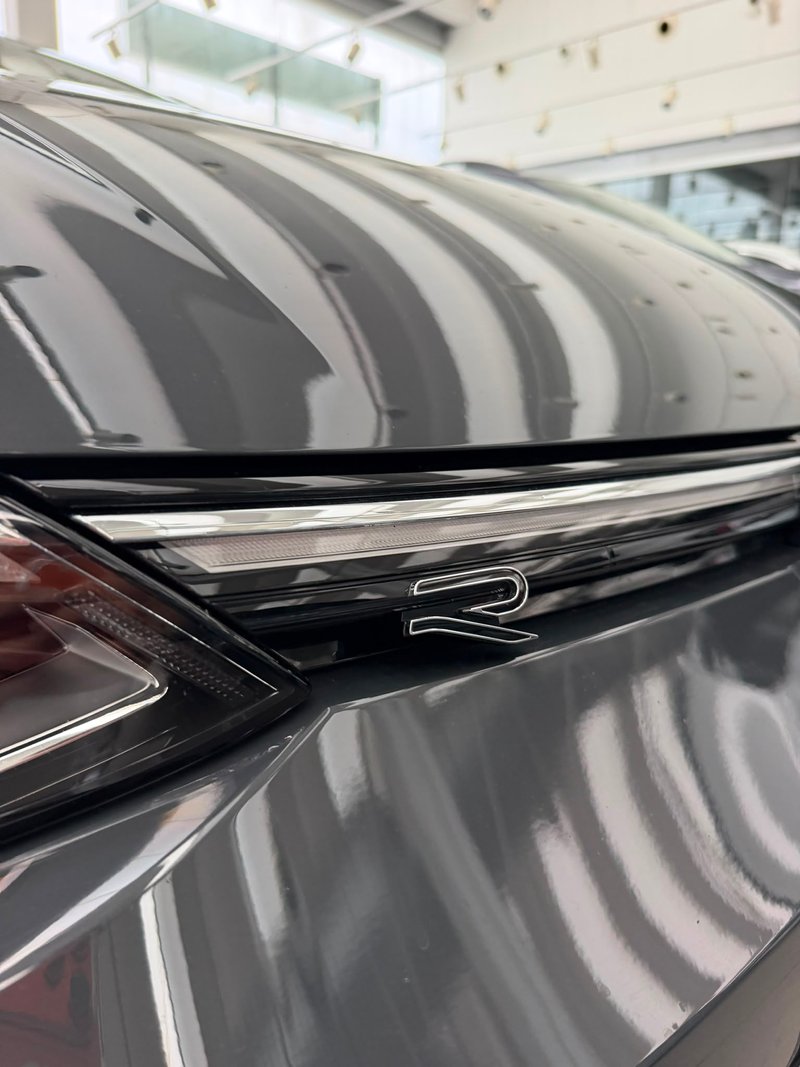 Volkswagen Golf 2024, foto 6