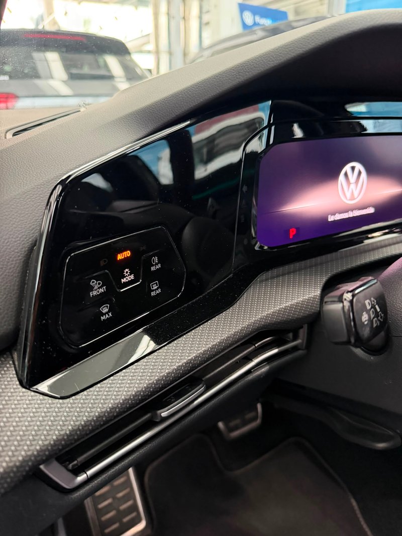 Volkswagen Golf 2024, foto 18