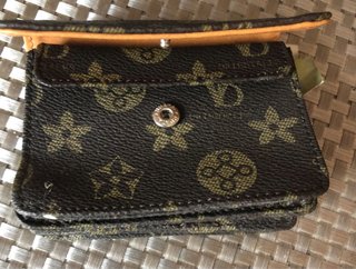 Monedero estampado marrón