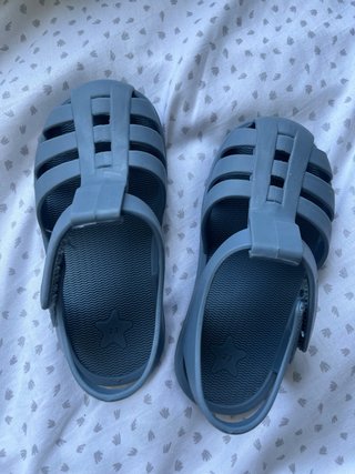 Cangrejeras azules talla 23
