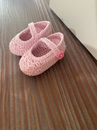 Merceditas- Patucos crochet beige o rosa