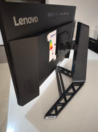 Monitor Lenovo Legion R27QE 180Hz 2K
