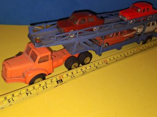 Norev 1:43 Camión Portacoches Simca  Años 60