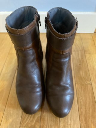 Botines marrones de piel