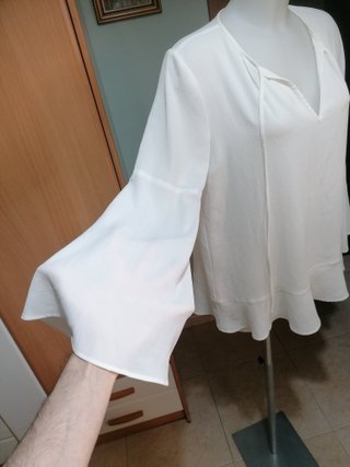 Blusa elegante de Tintoretto + regalo