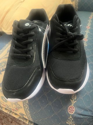 Deportivas Lotto Negras