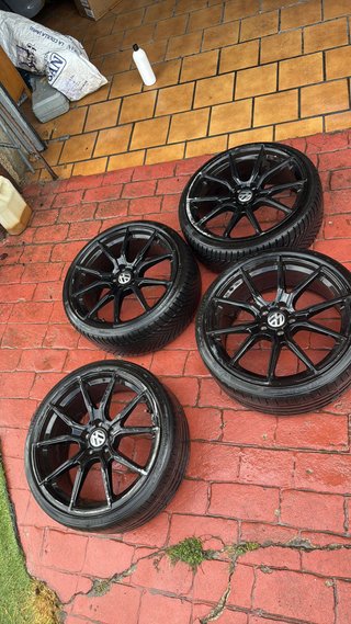 Llantas Japan Racing 19 5x112
