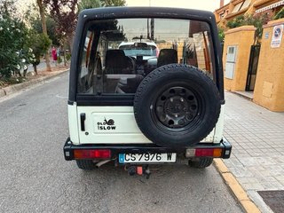 Suzuki Samurai 1990