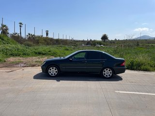 Mercedes-Benz Clase C 2005