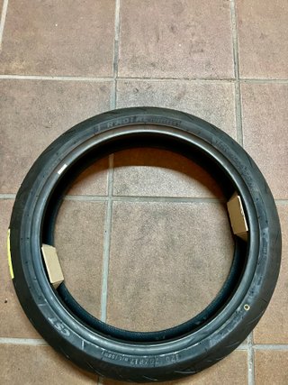 Rueda Delantera Moto CST 120/70ZR17
