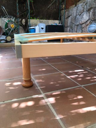 Cama forja estilo romántico blanco viejo