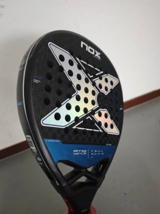 Pala Padel NOX AT10 genios 12k