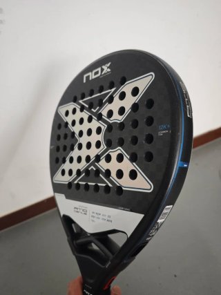 Pala Padel NOX AT10 genios 12k