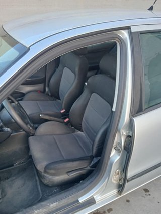 SEAT Leon 2004 Caja de cambios rota
