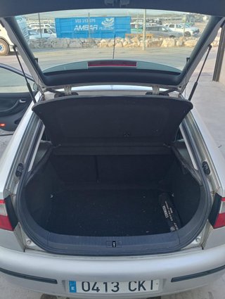 SEAT Leon 2004 Caja de cambios rota