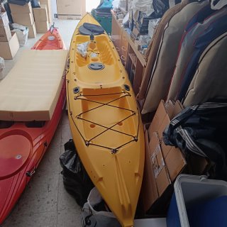 Kayak Ocean Prowler 13 con asiento y ruedas