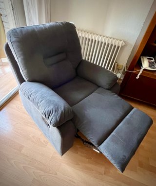 Sillón reclinable BERGEN Tela Gris. Marca Beliani