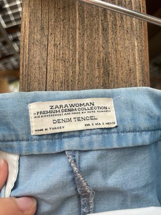Shorts vaqueros con volantes
