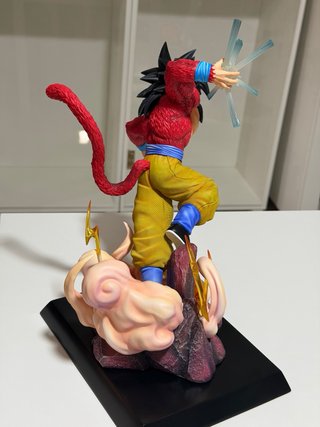 Goku SSJ4 Bao Zi A Studio Dragon Ball GT 1/6