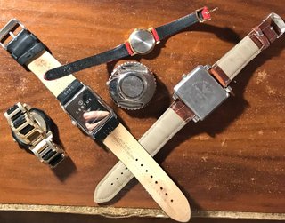 Lote Relojes + Regalo