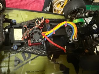 Buggy XRAY 2WD Brushless