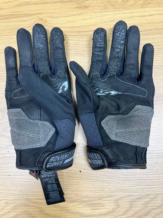 Guantes de Moto FIVE Negros y Grises