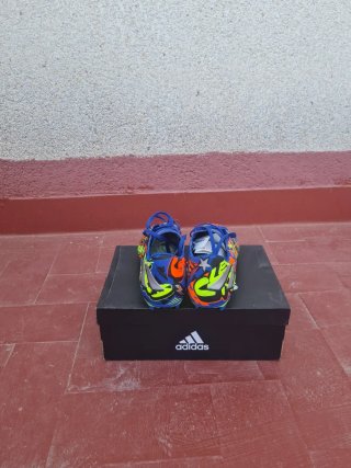 Zapatillas Fútbol Adidas Messi Edición Limitada