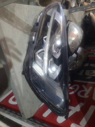 Faro Izquierdo Ford Focus