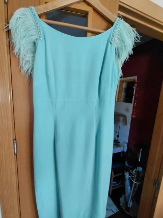 Vestido cóctel Cocoa con plumas