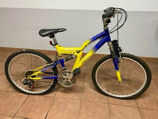 Bicicleta Hador Montaña 26 Doble Suspensión