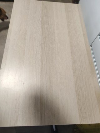 Mesa baja de madera salón