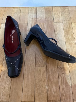 Zapatos Pedro míralles Negros