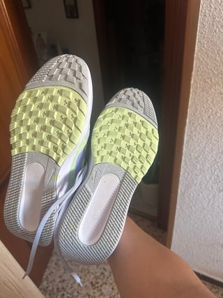 Zapatillas Nike Verdes y Moradas