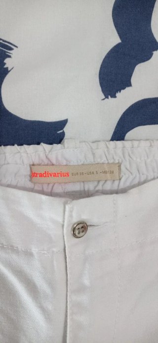 Pantalón cargo blanco mujer