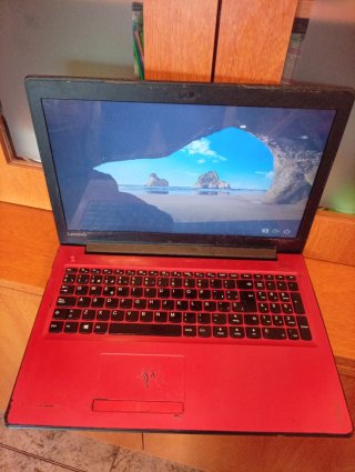 Portátil Lenovo Rojo