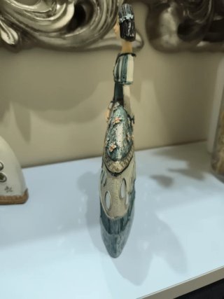 Figura Decorativa Menina