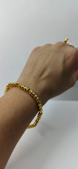 Pulsera Elegante Chapada en Oro 24K