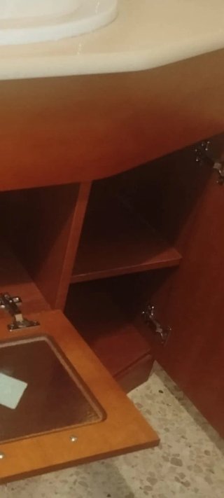 Mueble de baño madera y cristal