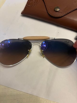 Gafas de Sol Aviador Ray-Ban con Piel