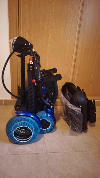 Scooter Eléctrico 4 Ruedas Azul