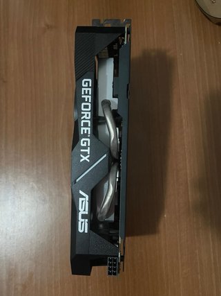 Tarjeta Gráfica Asus GTX 1660 SUPER EVO