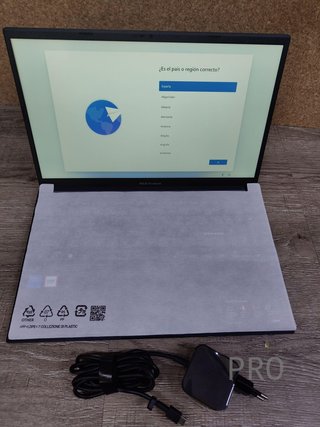 Portátil ASUS Vivobook 15