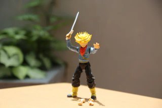 Figura Trunks Dragon Ball Superstars